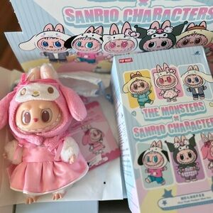 Pop Mart Labubu THE MONSTERS Hello Kitty and Friends My Melody